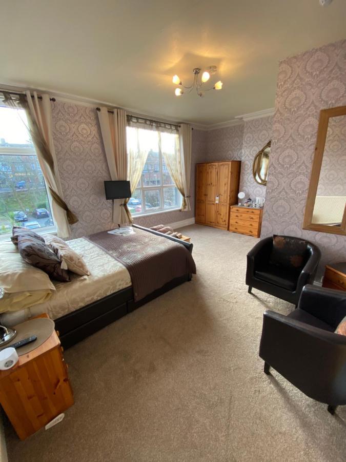 The Fairmile Bed & Breakfast Lytham St. Annes Eksteriør bilde