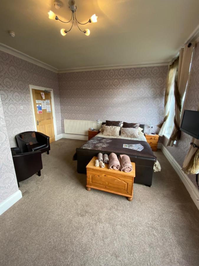 The Fairmile Bed & Breakfast Lytham St. Annes Eksteriør bilde