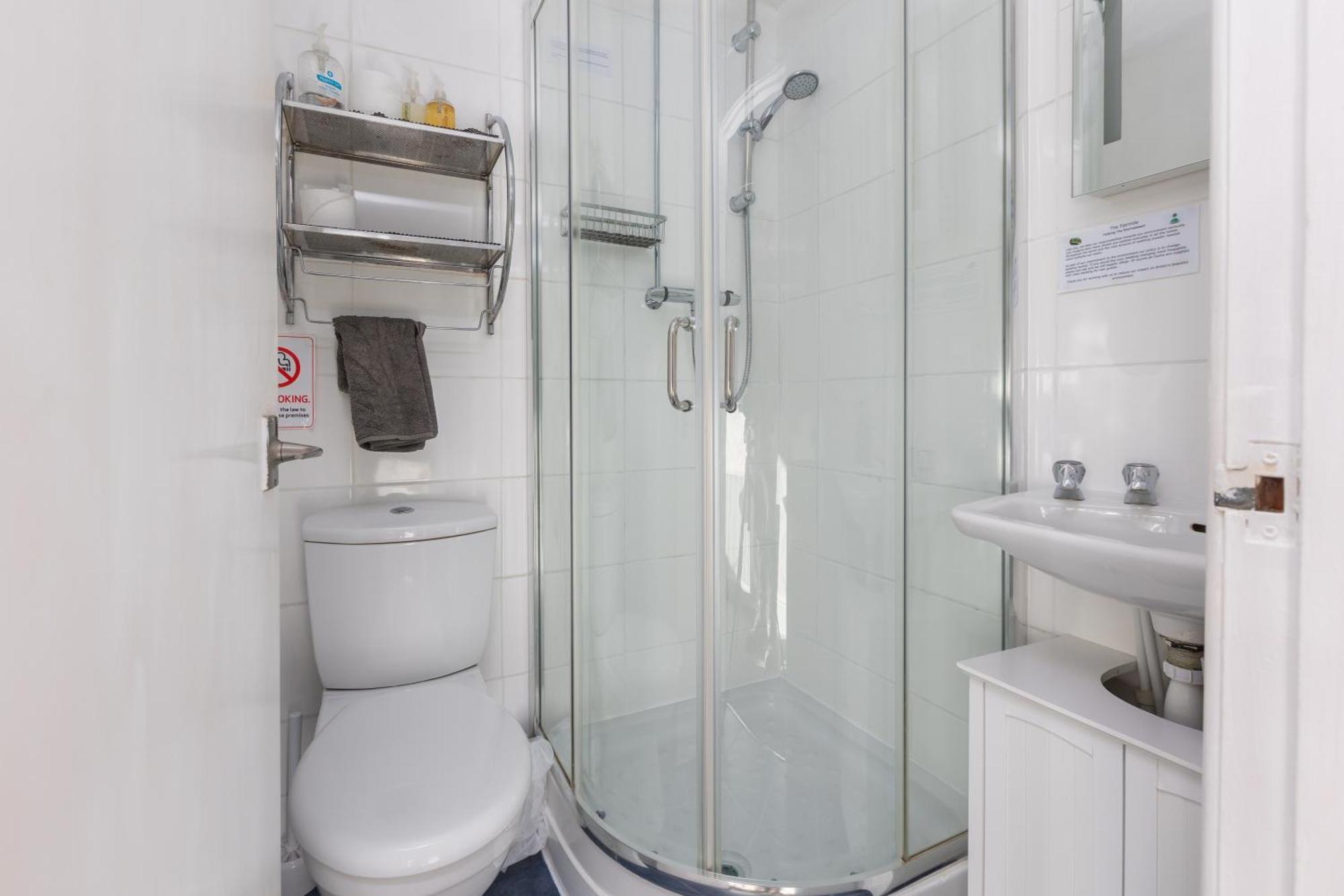 The Fairmile Bed & Breakfast Lytham St. Annes Eksteriør bilde