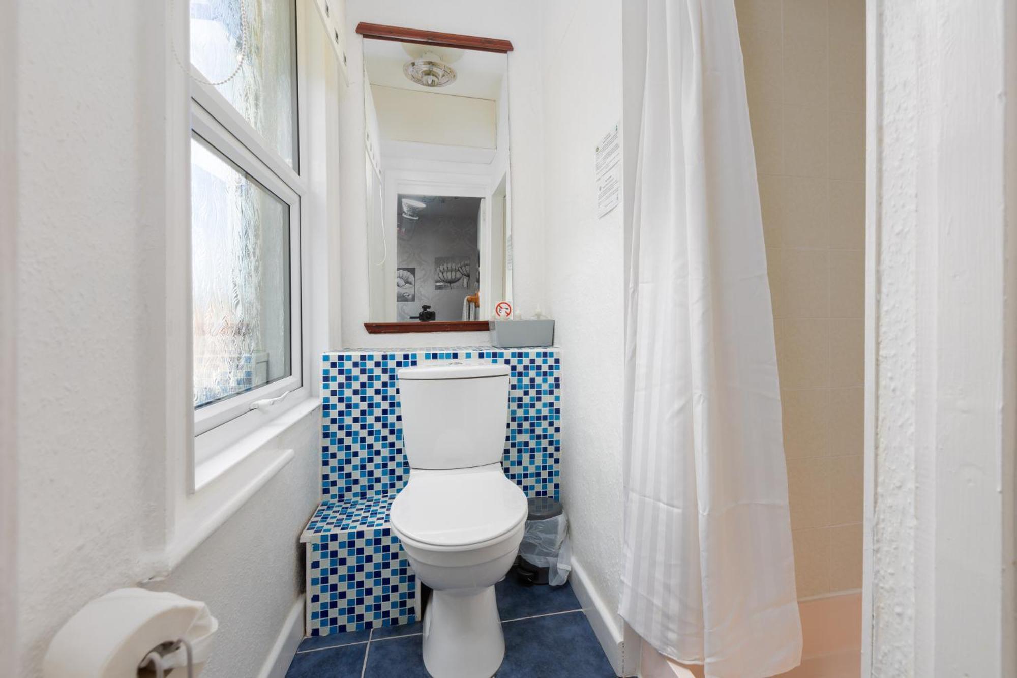 The Fairmile Bed & Breakfast Lytham St. Annes Eksteriør bilde