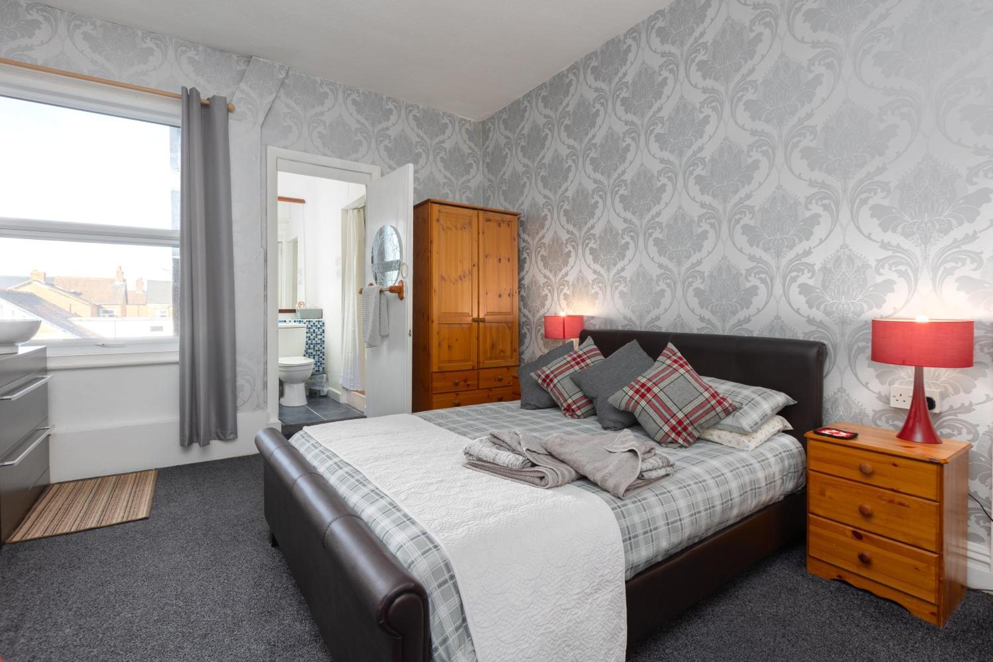 The Fairmile Bed & Breakfast Lytham St. Annes Eksteriør bilde